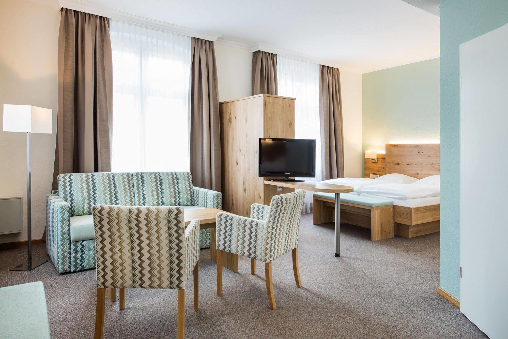 Hotel Bellevue Lauenburg Eksteriør billede